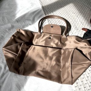 Longchamp Le Pliage Medium Tote